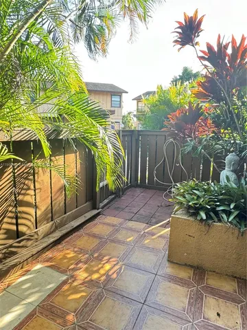 $3,200 | 9986 Royal Palm Boulevard, Unit 9986, Coral Springs, FL 33065