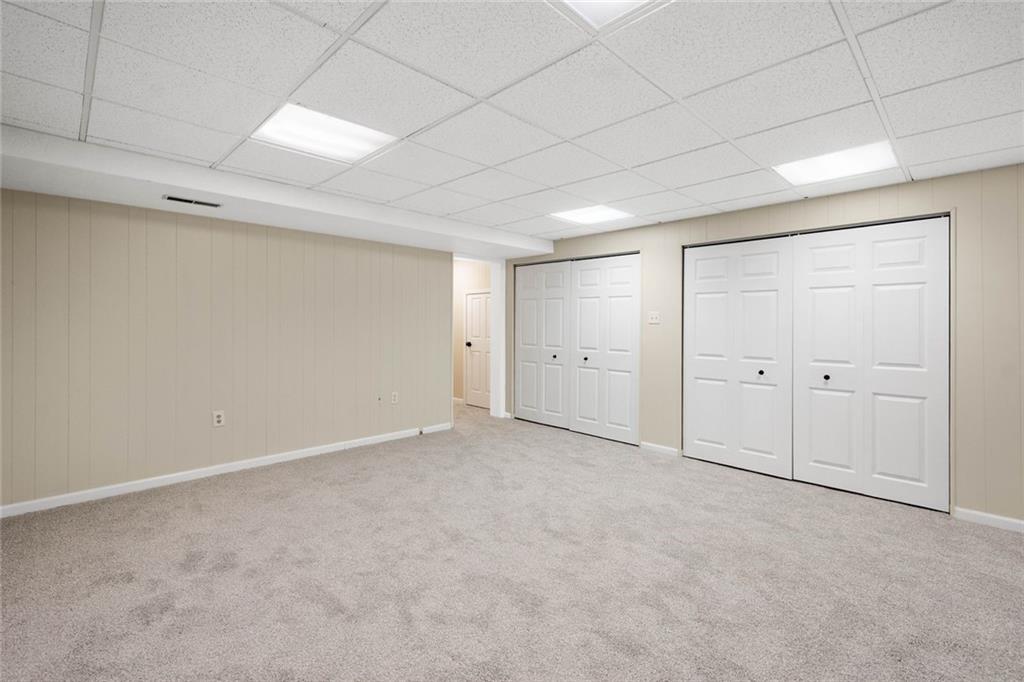 402 Forest Ridge Drive Pittsburgh, PA 15221 - Photo 29 of 35 a view of an empty room