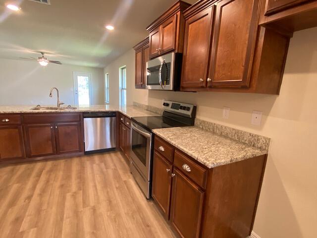 114 Ridgeway Circle Crestview, FL 32536 - Photo 5 of 21 IMG_9648