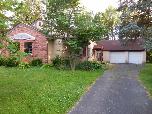 1926 East Cooke Road Columbus, OH 43224 - Photo 1 of 33