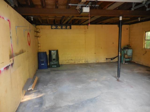 1926 East Cooke Road Columbus, OH 43224 - Photo 20 of 33