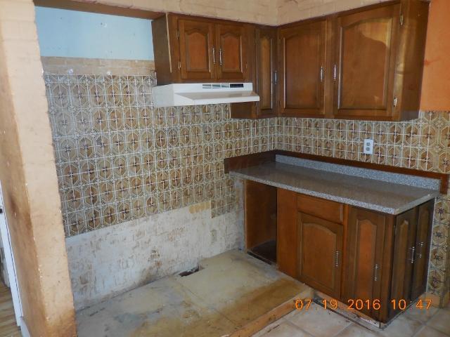 1926 East Cooke Road Columbus, OH 43224 - Photo 6 of 33