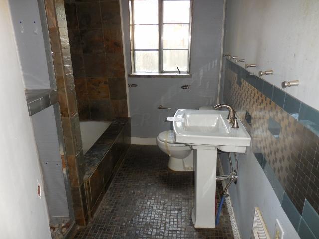 1926 East Cooke Road Columbus, OH 43224 - Photo 8 of 33