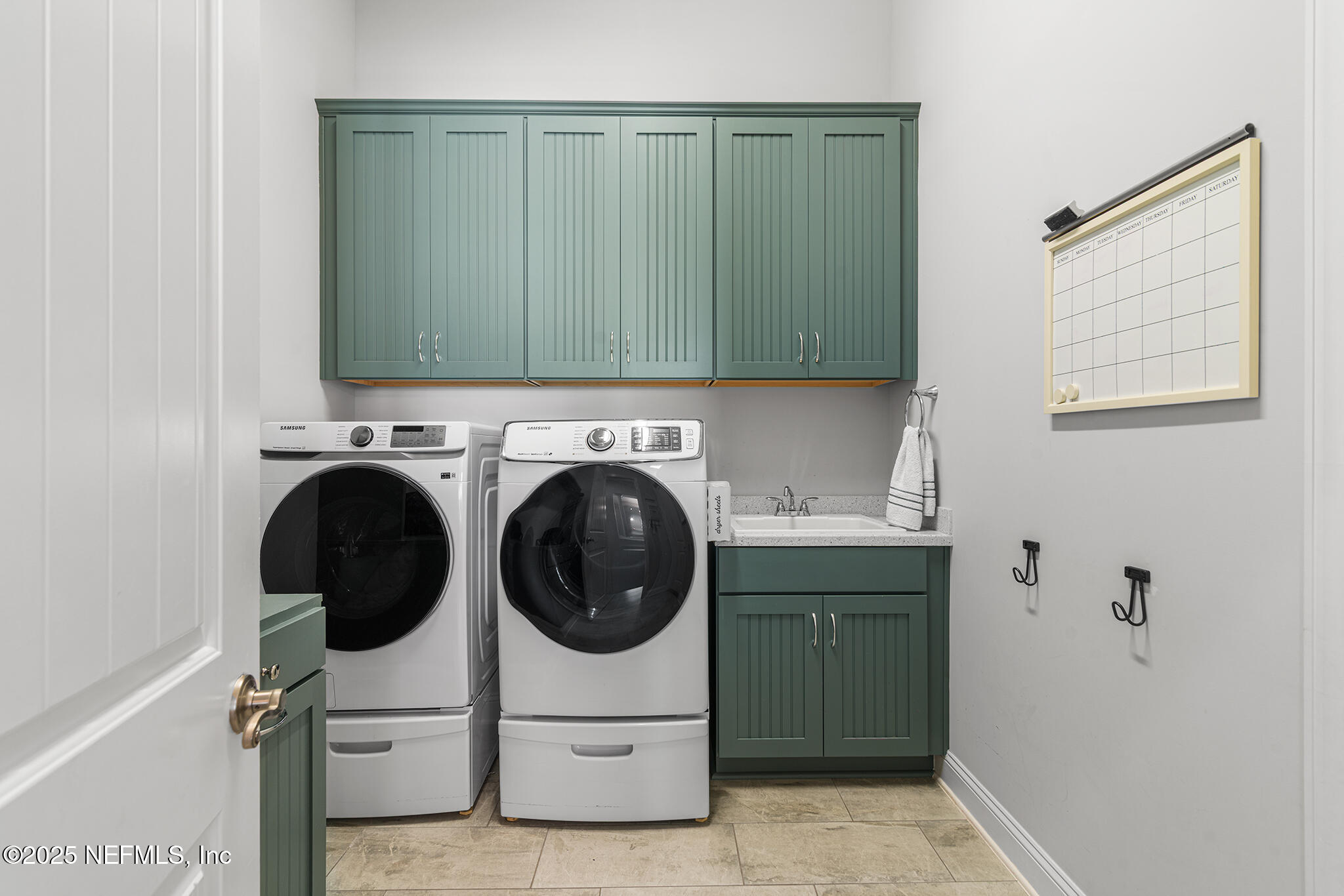 217 Bonita Vista Drive Ponte Vedra, FL 32081 - Photo 9 of 69 Laundry