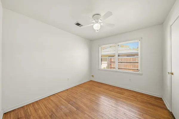 $1,495 | 602 North Circle Drive, Baytown, TX 77520