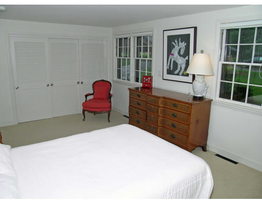 35 Lantern Road Belmont, MA 02478 - Photo 7 of 14