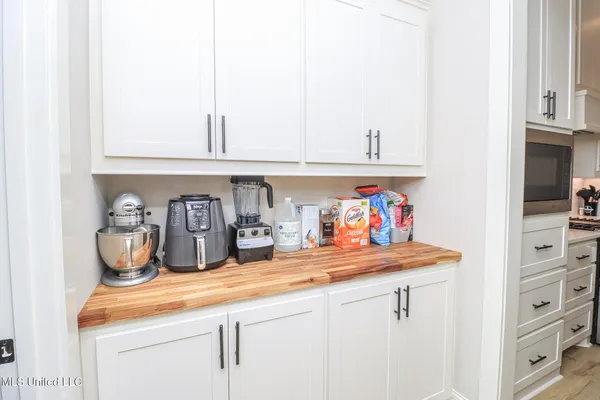 $380,000 | 644 Peregan Street, Canton, MS 39046