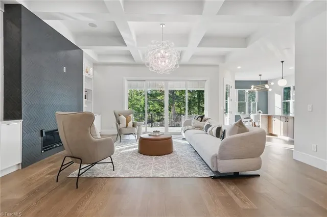 $1,150,000 | 833 Dunleigh Drive, Burlington, NC 27215