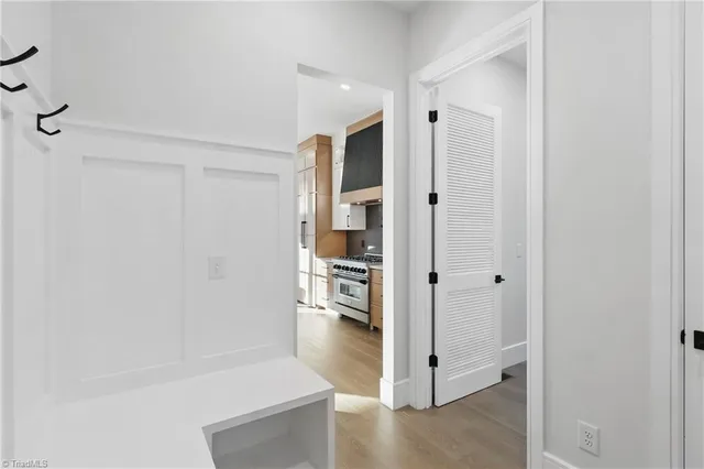 $1,150,000 | 833 Dunleigh Drive, Burlington, NC 27215