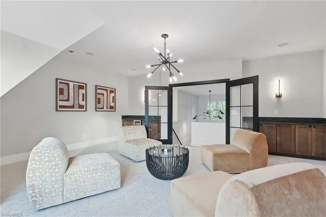 $1,150,000 | 833 Dunleigh Drive, Burlington, NC 27215