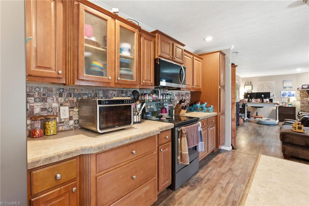 8455 Mertie Road Millers Creek, NC 28651 - Photo 11 of 38