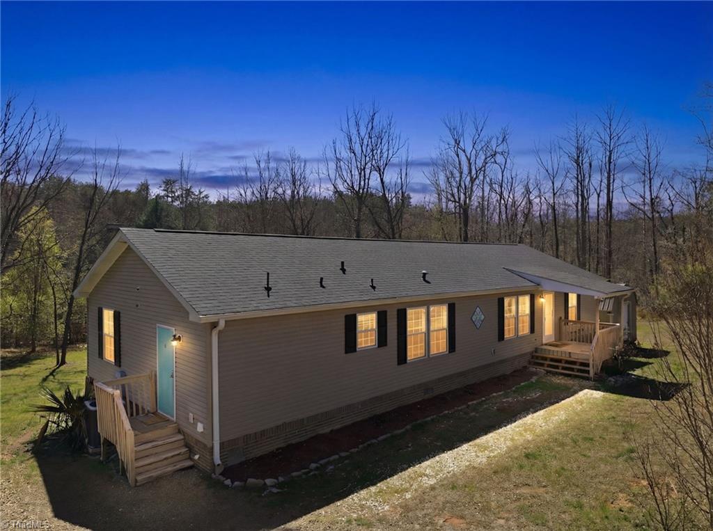 8455 Mertie Road Millers Creek, NC 28651 - Photo 5 of 38