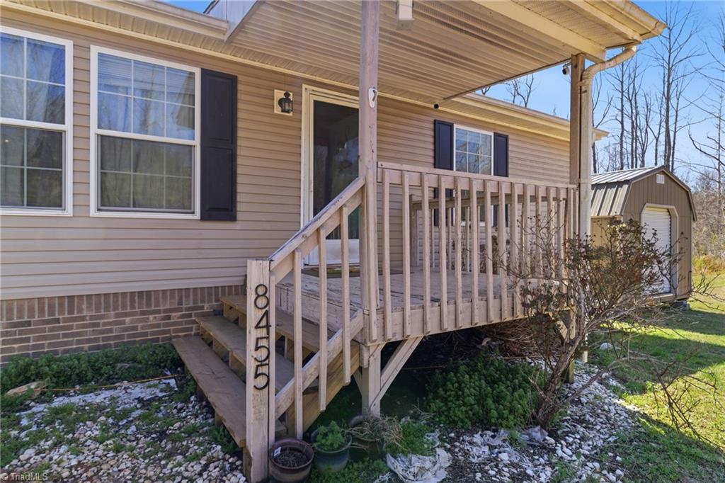 8455 Mertie Road Millers Creek, NC 28651 - Photo 6 of 38
