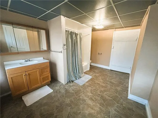 a view of a storage & utility room