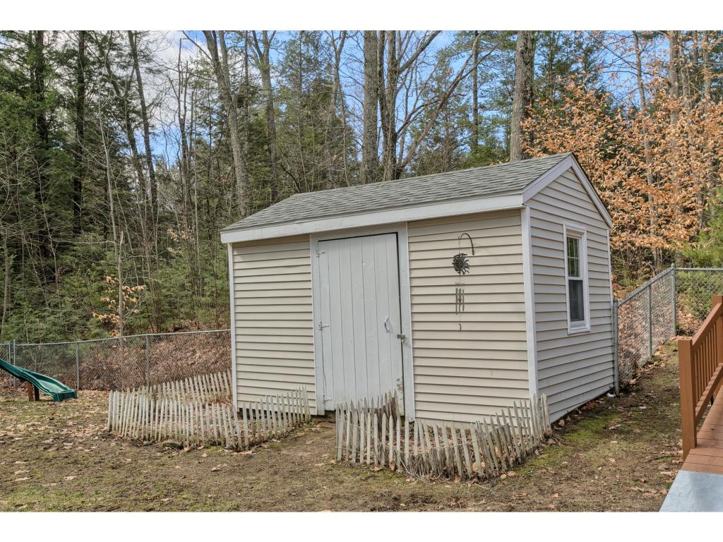 175 N Road Sandown, NH 03873 - Photo 29 of 29