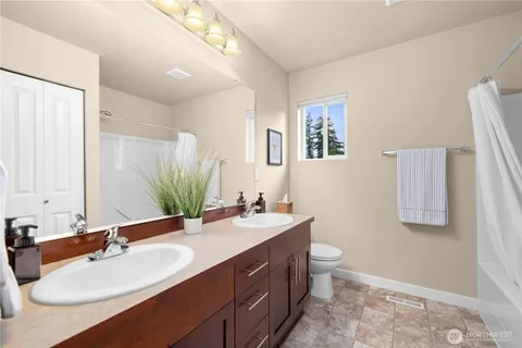 $649,000 | 2302 63rd Street Southeast, Auburn, WA 98092