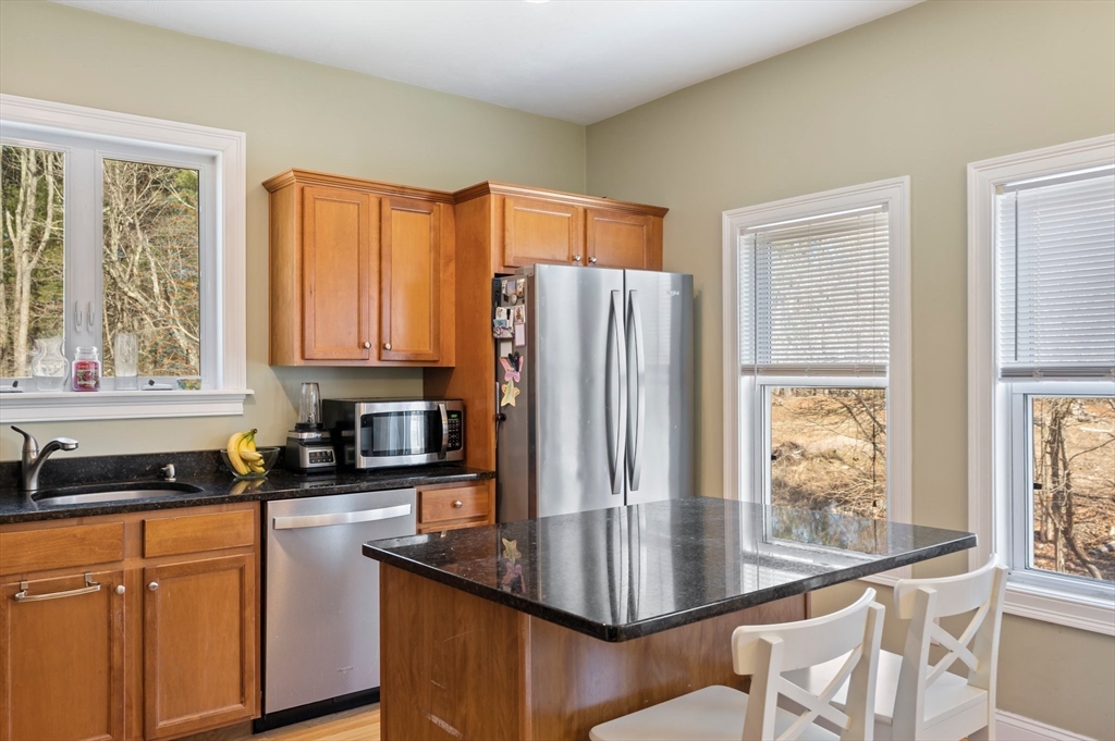 496 Main Street, Unit 2 Hanson, MA 02341 - Photo 4 of 20
