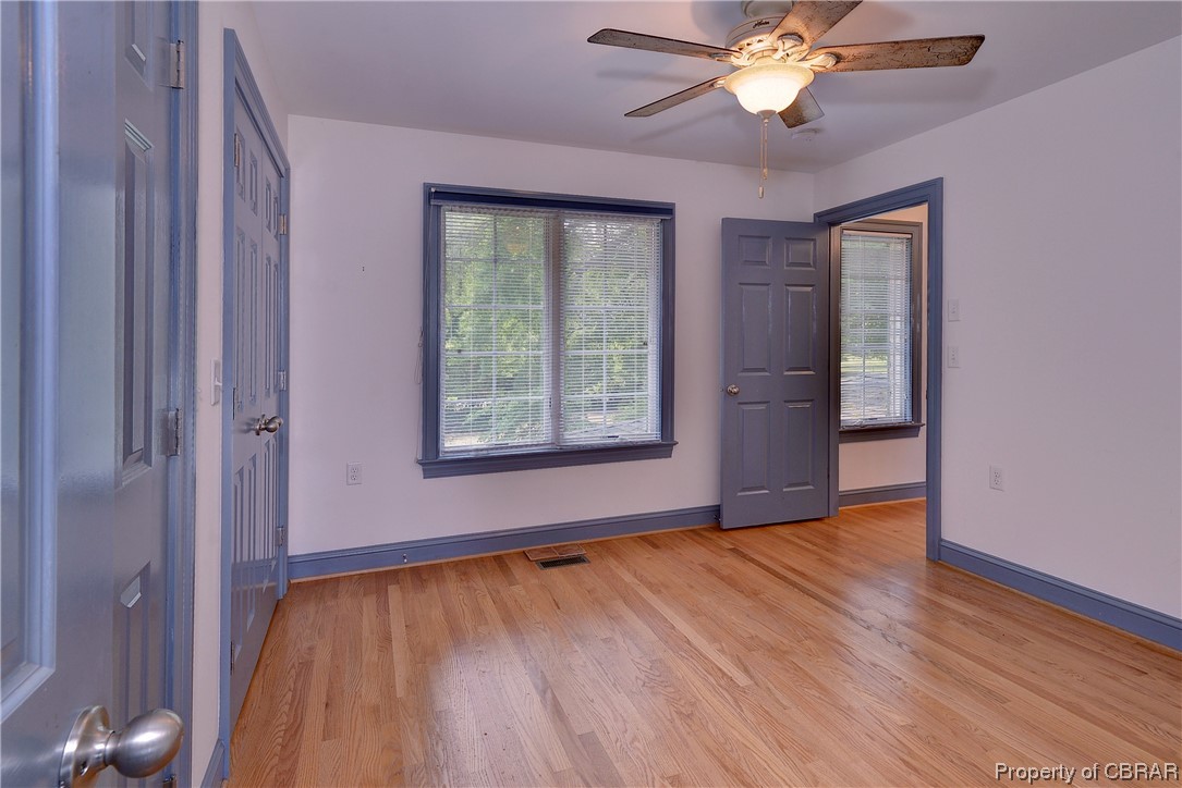 1470 Mercer Road Gloucester Point, VA 23062 - Photo 11 of 34 Gallery Image 11