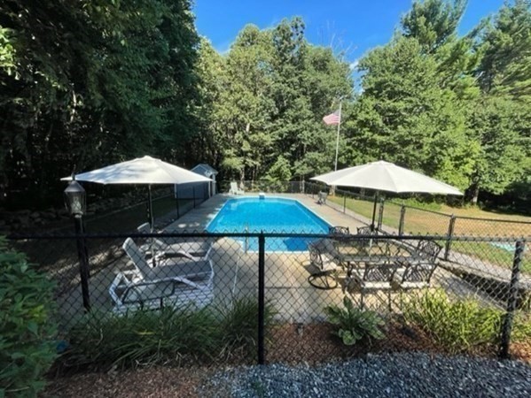 356 Pollard Road Northbridge, MA 01534 - Photo 30 of 32