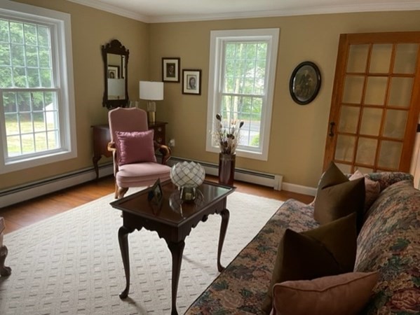 356 Pollard Road Northbridge, MA 01534 - Photo 3 of 32