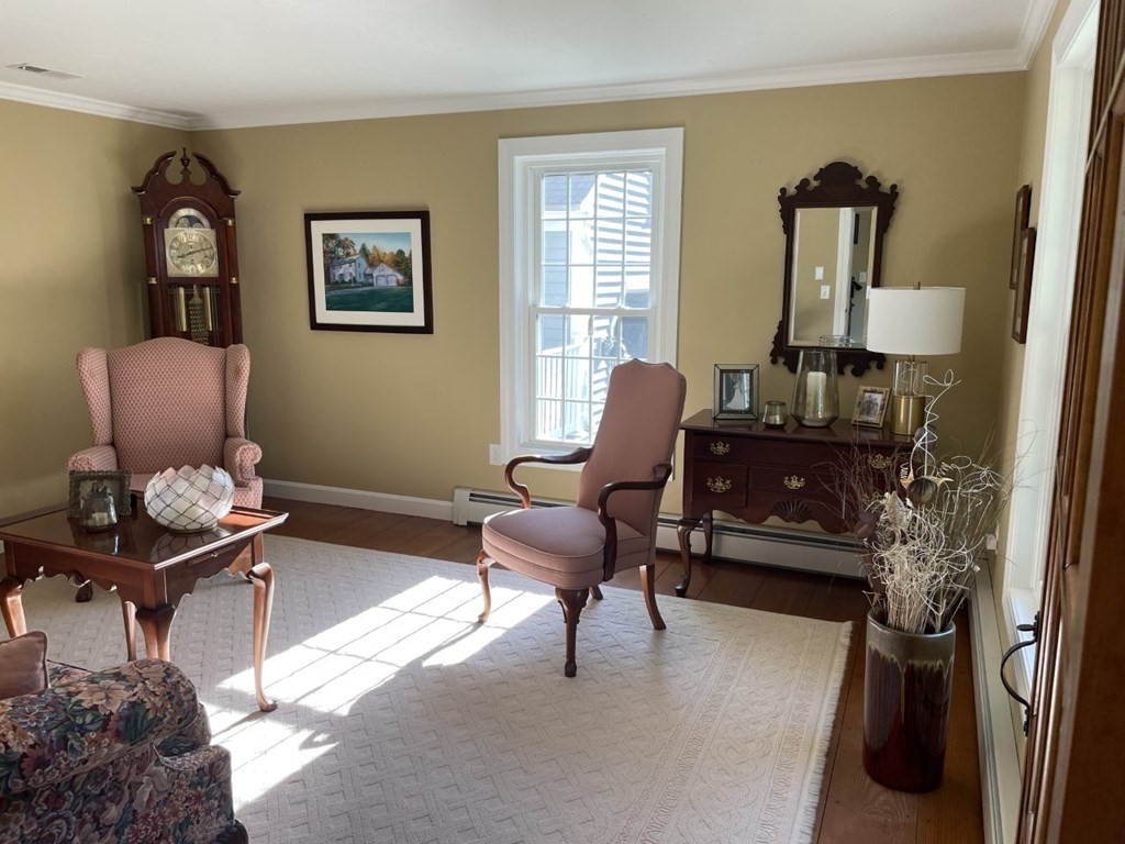 356 Pollard Road Northbridge, MA 01534 - Photo 4 of 32