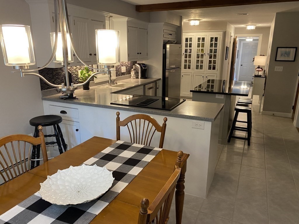 356 Pollard Road Northbridge, MA 01534 - Photo 9 of 32