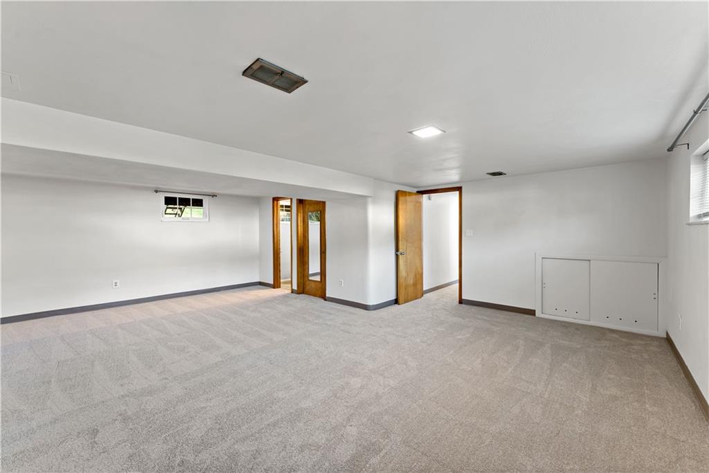 220 Amity Road Glenshaw, PA 15116 - Photo 25 of 44