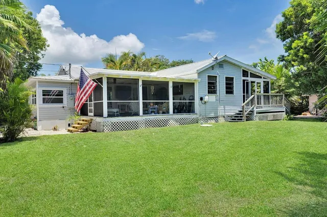 a front view of house with yard