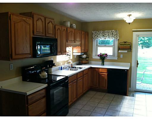 4662 West S R 274 Huntsville, OH 43324 - Photo 2 of 17
