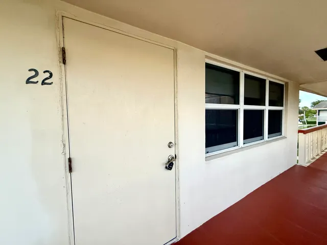 a view of a walk in closet