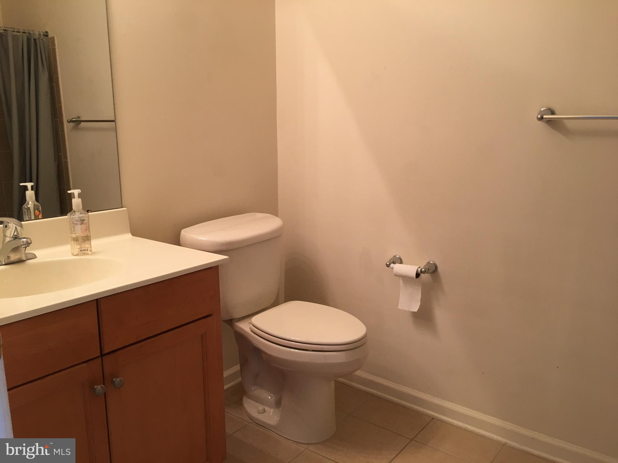 141 Masterson Court Ewing, NJ 08618 - Photo 18 of 23