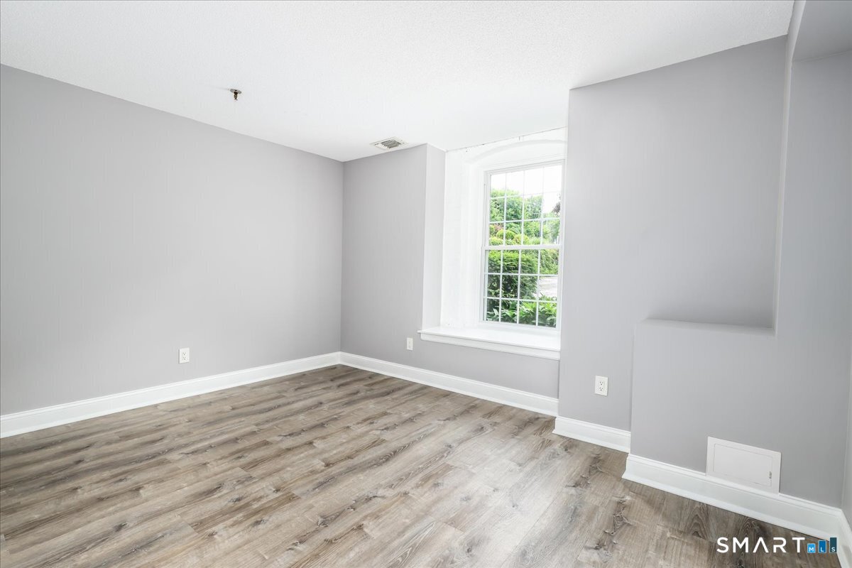 55 Oil Mill Road, Unit 2 Danbury, CT 06810 - Photo 11 of 21