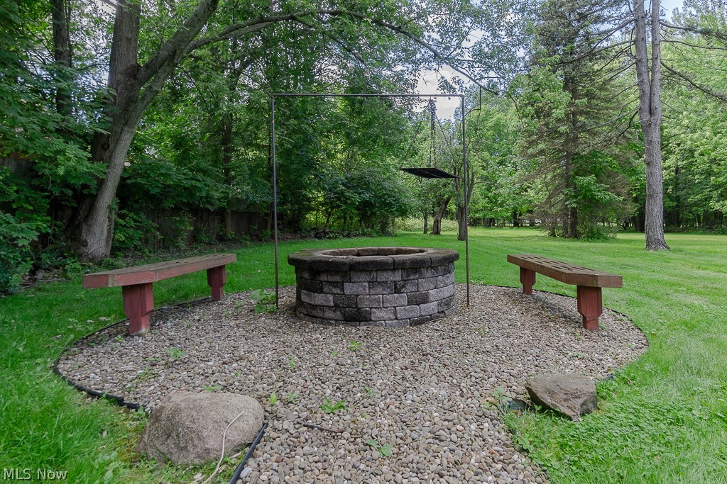 1604 South Green Road Cleveland, OH 44121 - Photo 7 of 25 Gallery Image 7