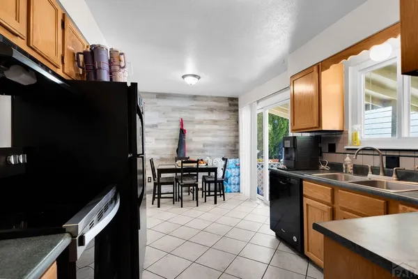 $325,000 | 1812 Smithland Avenue, La Junta, CO 81050