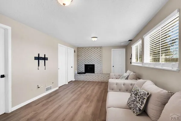 $325,000 | 1812 Smithland Avenue, La Junta, CO 81050