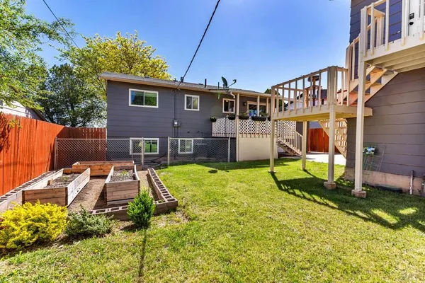 $325,000 | 1812 Smithland Avenue, La Junta, CO 81050