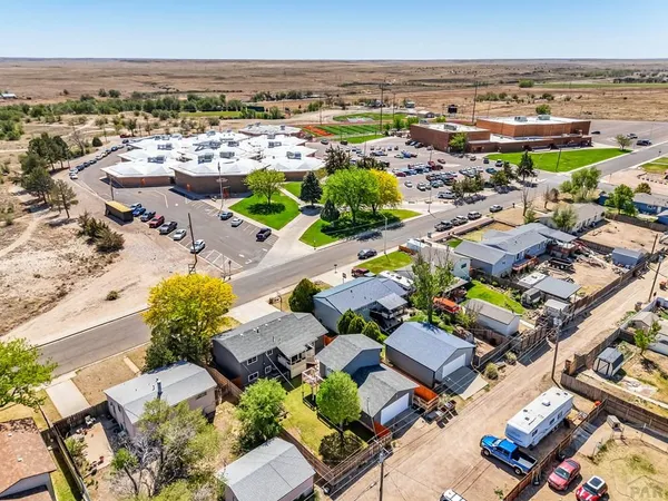 $325,000 | 1812 Smithland Avenue, La Junta, CO 81050