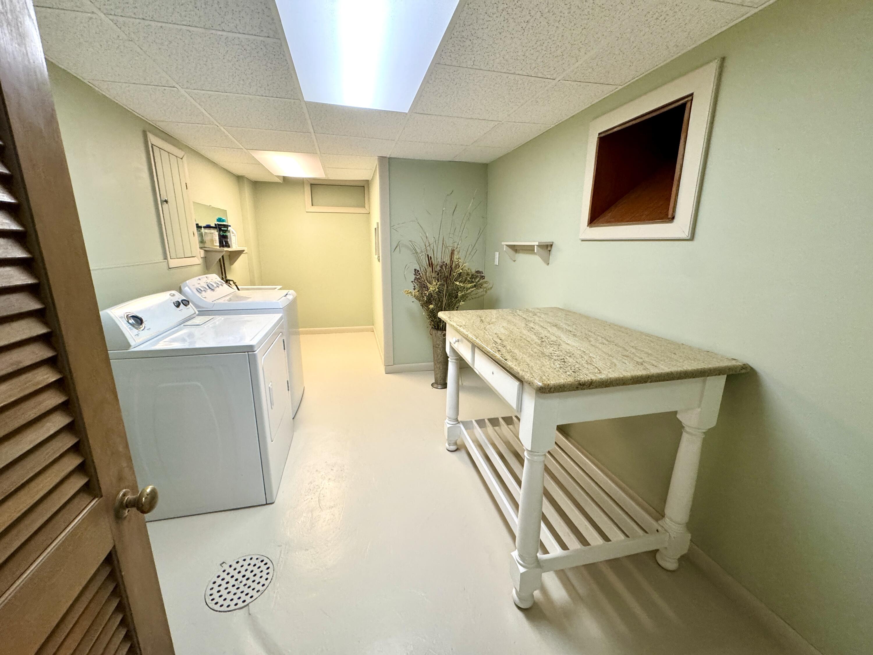 281 Clyde Road Bangor, ME 04401 - Photo 60 of 108 IMG_9143
