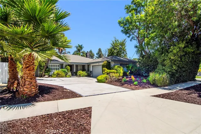 $1,579,000 | 13943 Margate Street, Sherman Oaks, CA 91401