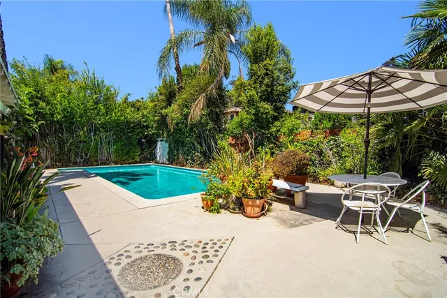 $1,579,000 | 13943 Margate Street, Sherman Oaks, CA 91401