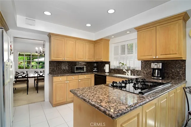 $1,579,000 | 13943 Margate Street, Sherman Oaks, CA 91401