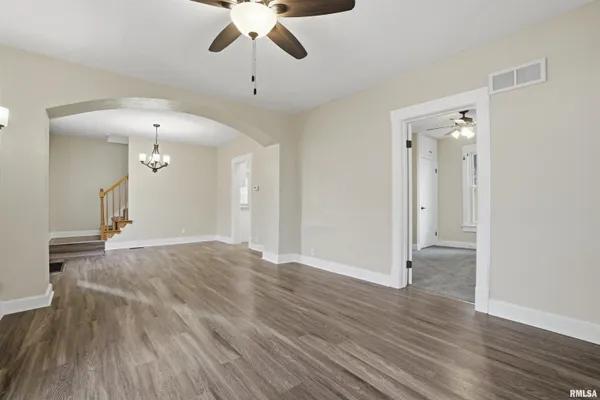 $159,900 | 2222 West Callender Avenue, West Peoria, IL 61604