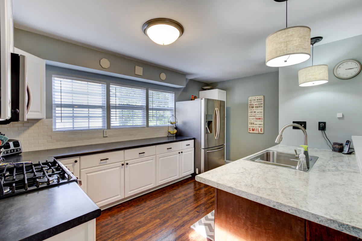 1320 Wenlock Road Knoxville, TN 37922 - Photo 14 of 23 New lighting and plumbing fixtures.