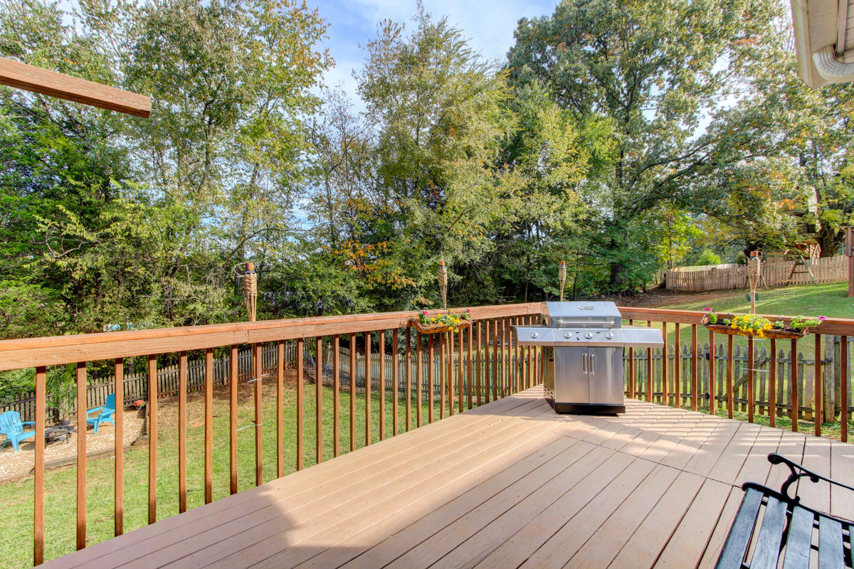1320 Wenlock Road Knoxville, TN 37922 - Photo 20 of 23 Extensive decking and private back yard!