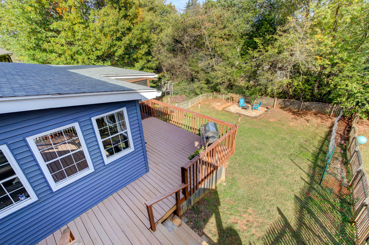 1320 Wenlock Road Knoxville, TN 37922 - Photo 21 of 23 Lots of decking, fully fenced yard!
