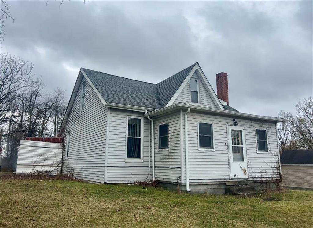 9 Main Street Hickory, PA 15340 - Photo 2 of 25