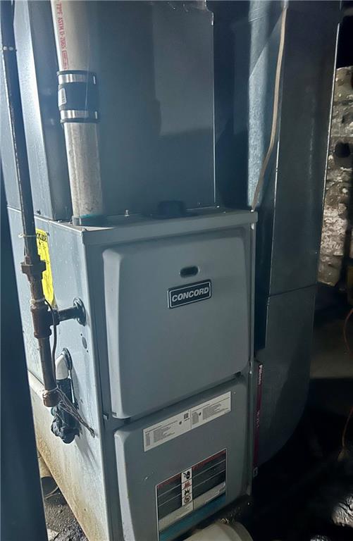 9 Main Street Hickory, PA 15340 - Photo 23 of 25