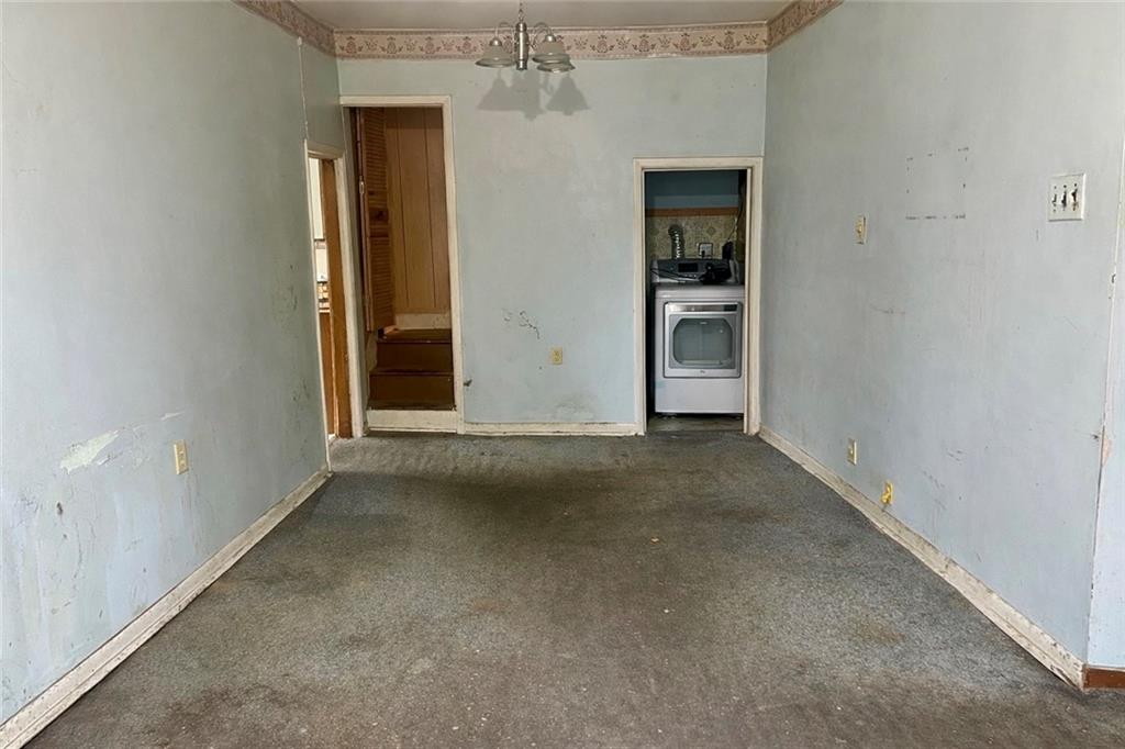 9 Main Street Hickory, PA 15340 - Photo 7 of 25