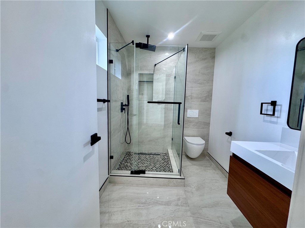 10787 Las Lunitas Avenue Tujunga, CA 91042 - Photo 9 of 12