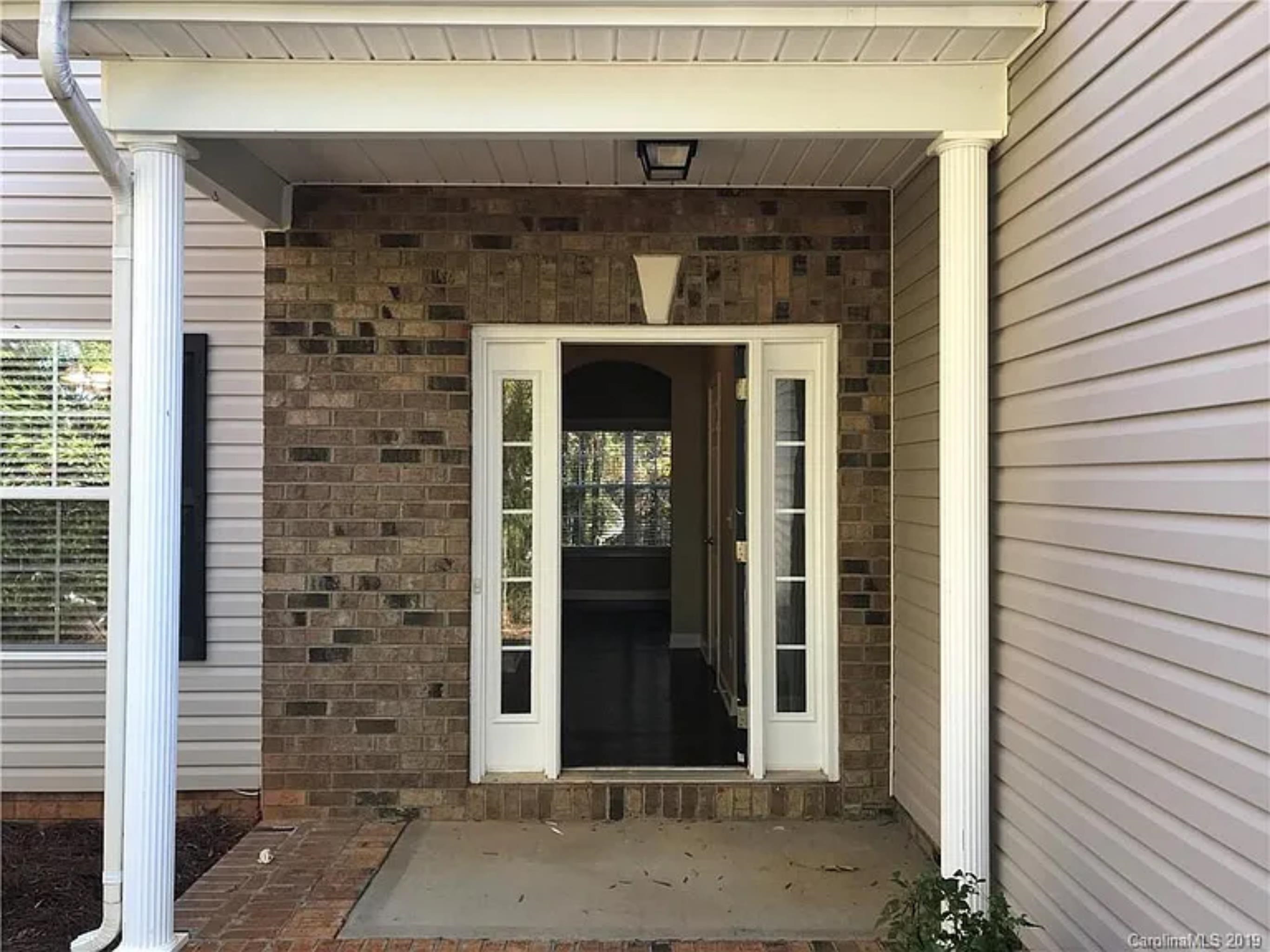 3685 Travertine Drive Lancaster, SC 29720 - Photo 3 of 32